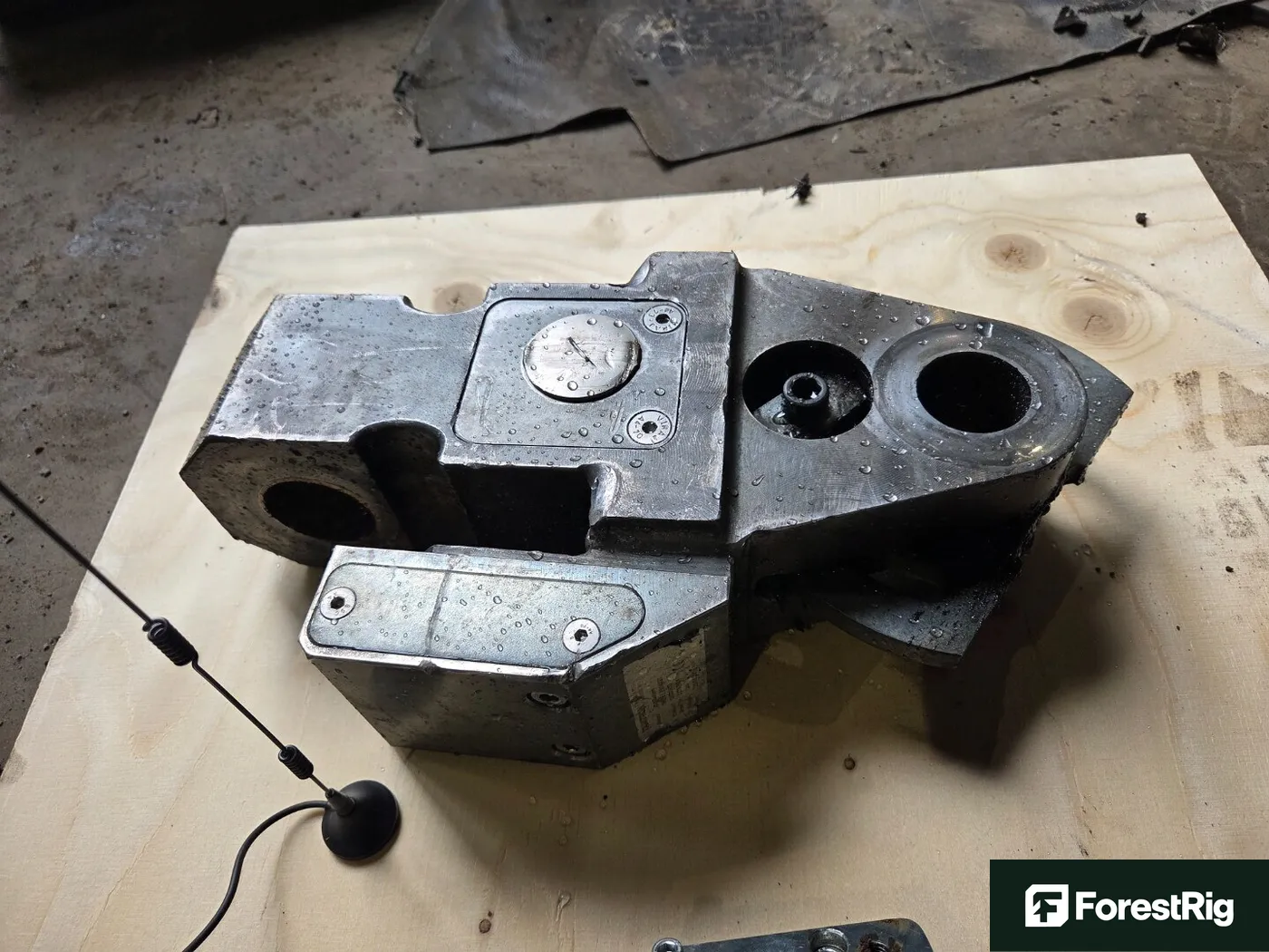 John Deere Tamtron scale